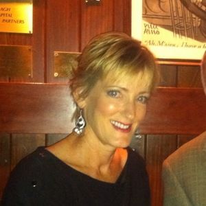 Meet your Posher, Lorrie